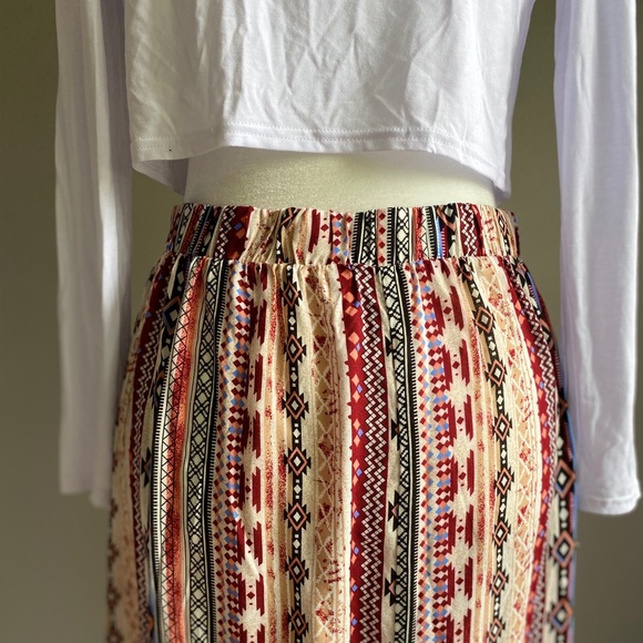 🔹New🔹Off Shoulder Top - Picture 4 of 6